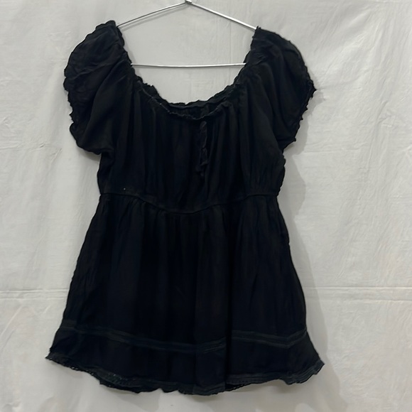 Tops - Stylish And Fancy Black Top
